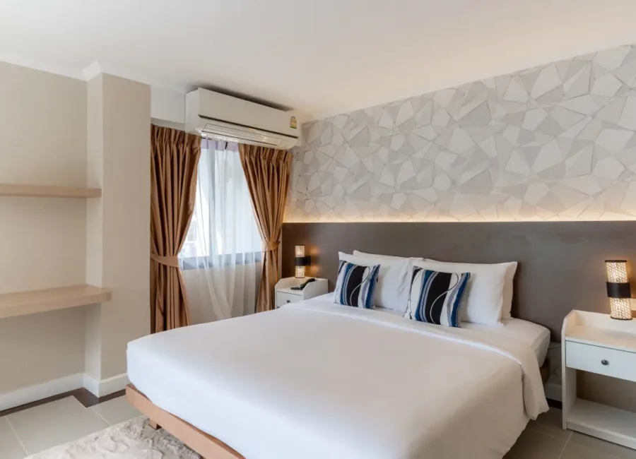 Corner Suite